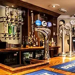 Ibis Wakefield East-Castleford 