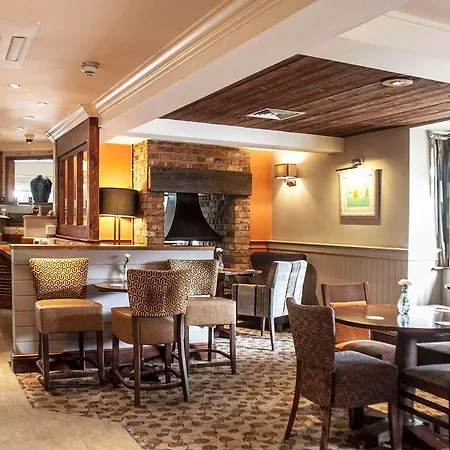 Ibis Wakefield East-Castleford 