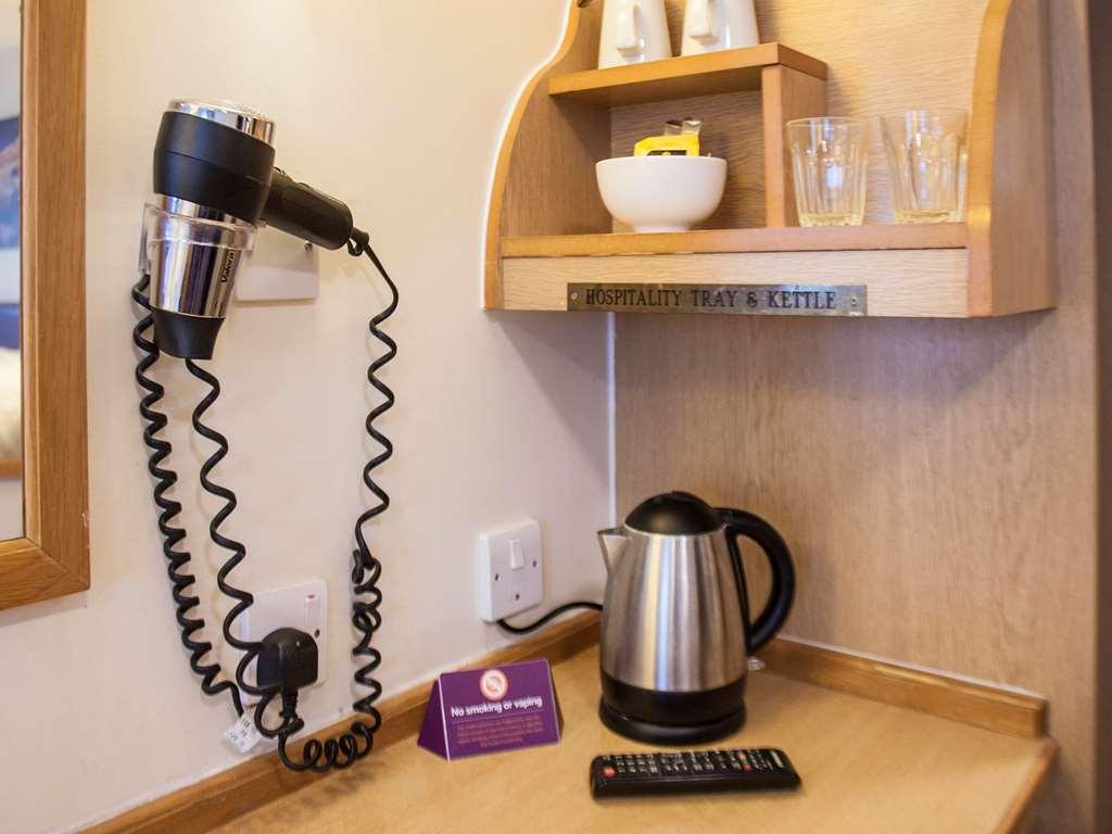 Ibis East-castleford