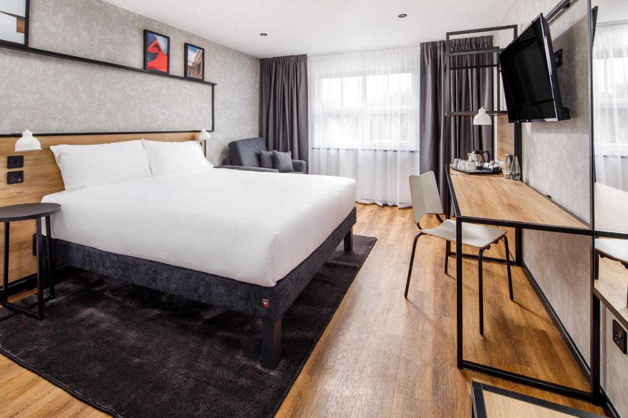 Ibis East-castleford 3*